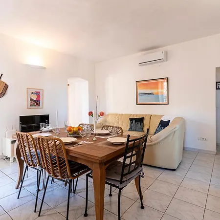 Casa - Appt Pour 6 Avec Terrasse * Aregno