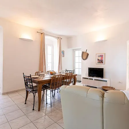 Casa - Appt Pour 6 Avec Terrasse Apartament