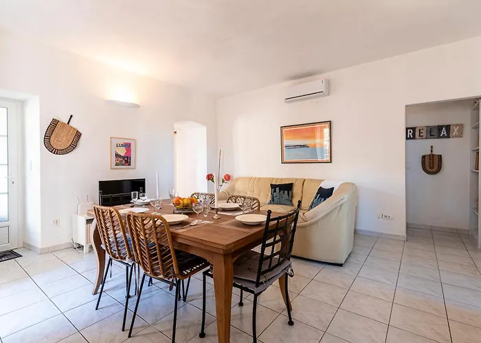 Casa - Appt Pour 6 Avec Terrasse * Aregno